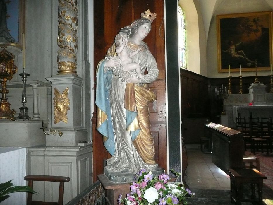 statue : Vierge à l'Enfant