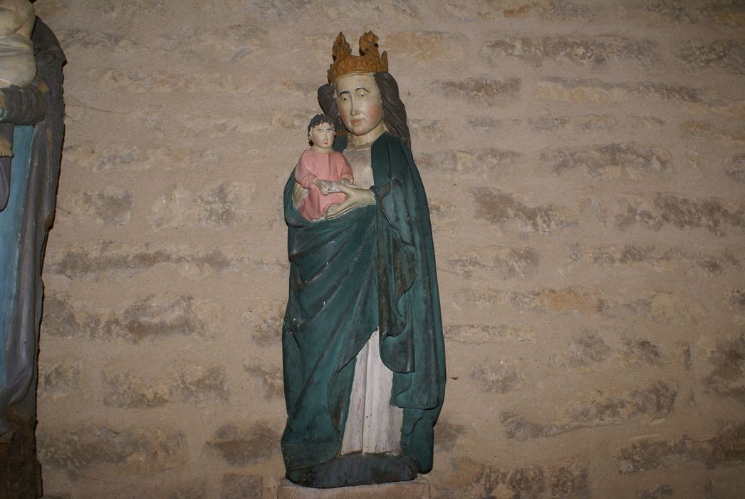 statue : Vierge à l'Enfant - © Ministère de la Culture (France), Conservation des antiquités et des objets d’art du Jura - Tous droits réservés