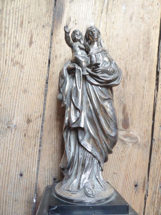 statuette : Vierge à l'Enfant