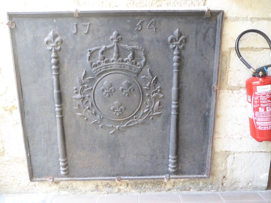 plaque de cheminée