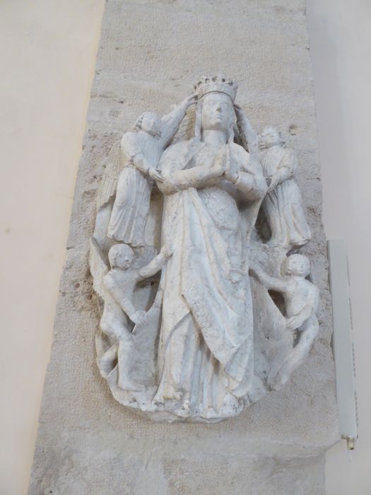 groupe sculpté : L'Assomption de la Vierge