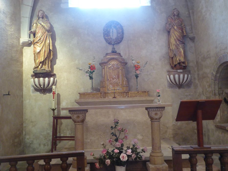 statues : Vierge, Saint Jean, tabernacle