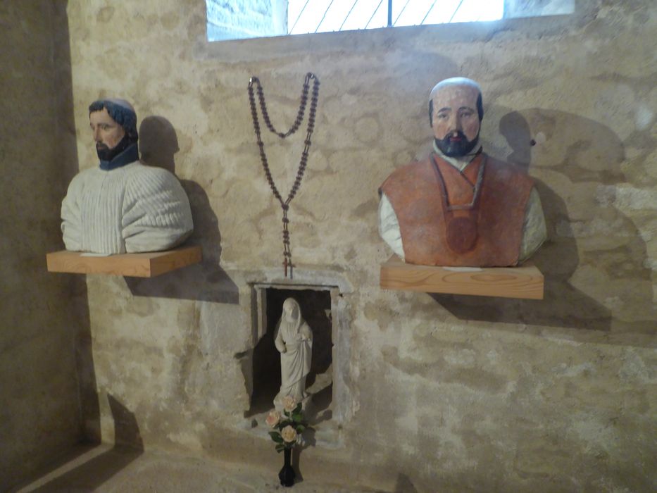 bustes : Saint Ignace de Loyola, saint François-Xavier - © Ministère de la Culture (France), Conservation des antiquités et des objets d’art du Jura – Tous droits réservés