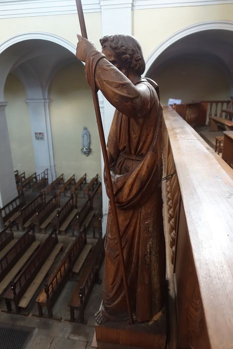 orgue de tribune, détail d’une statue