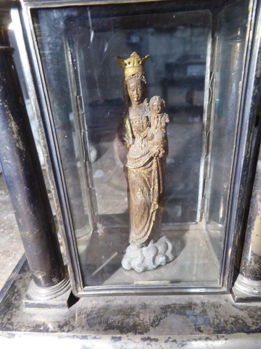 reliquaire de Notre Dame de Montaigu, détail de la statuette de la Vierge à l’Enfant