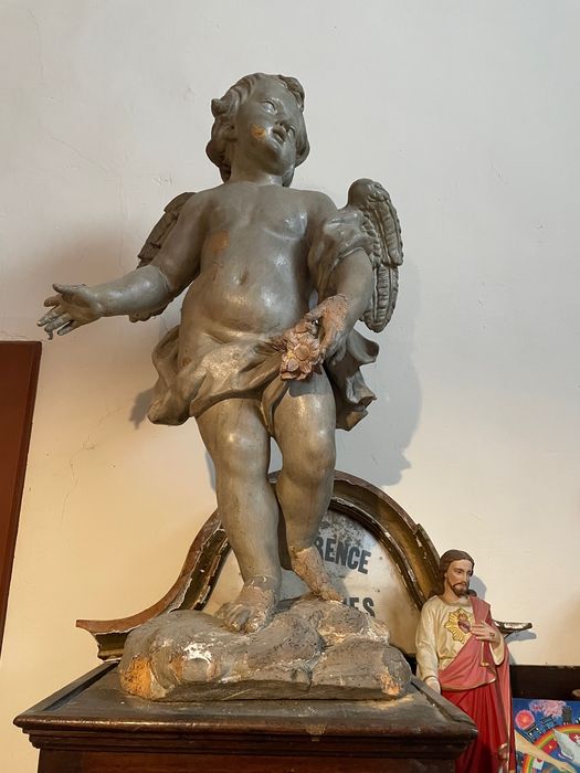 statue : Angelot déposé du retable des fonts baptismaux
