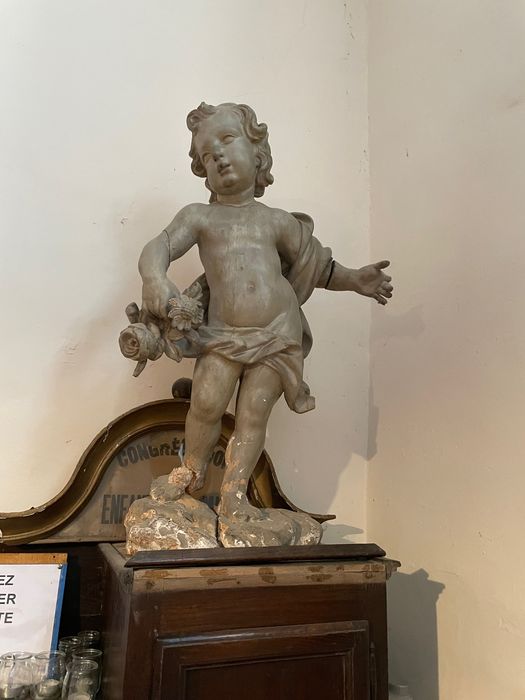 statue : Angelot déposé du retable des fonts baptismaux
