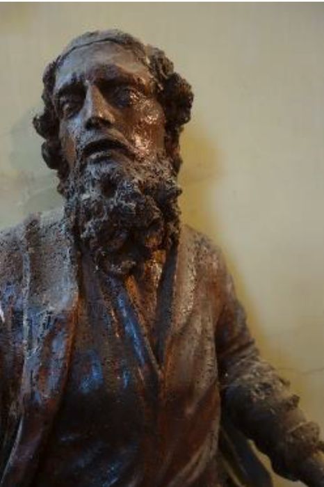 statue : Saint Pierre, vue partielle