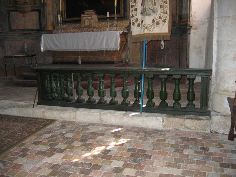 vue générale de la table de communion