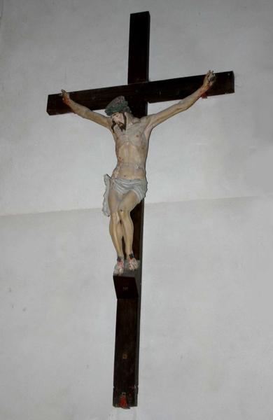 vue générale de la statue : Christ en croix - © Ministère de la Culture (France), Conservation des antiquités et des objets d'art du Loir-et-Cher, tous droits réservés 