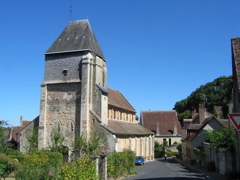 église Saint-Genest : vue générale de l'église