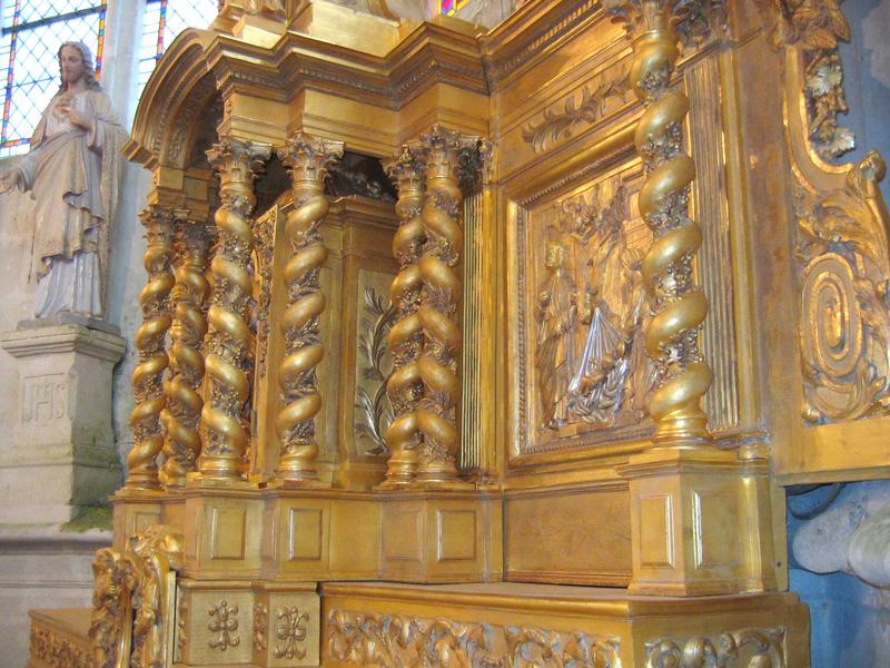 détail de la partie centrale du tabernacle du du retable du maître-autel