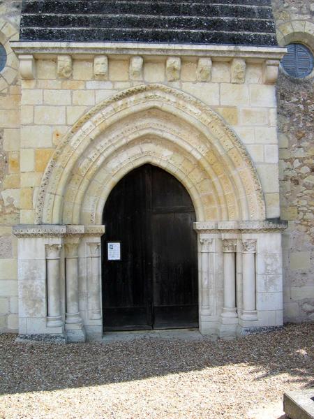 église Saint-Jacques : vue générale de l'église