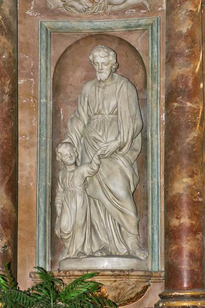 vue de la statue située à droite du retable du maître-autel - © Ministère de la Culture (France), Conservation des antiquités et des objets d'art du Loir-et-Cher, tous droits réservés 