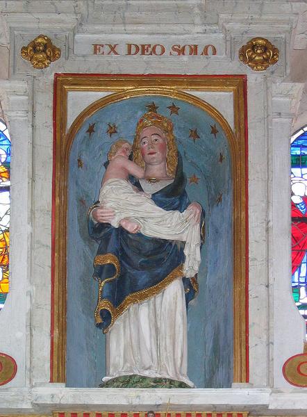 détail de la Vierge à l'Enfant du maître-autel