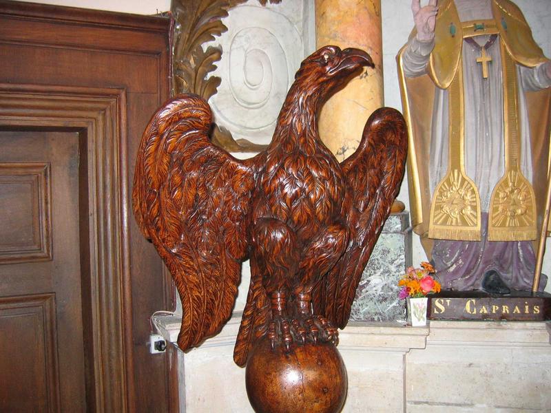 vue de la partie supérieure du lutrin (aigle-lutrin) - © Ministère de la Culture (France), Conservation des antiquités et des objets d'art du Loir-et-Cher, tous droits réservés 