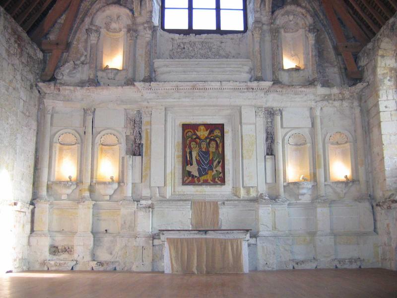 église Saint-Pierre : vue générale du choeur