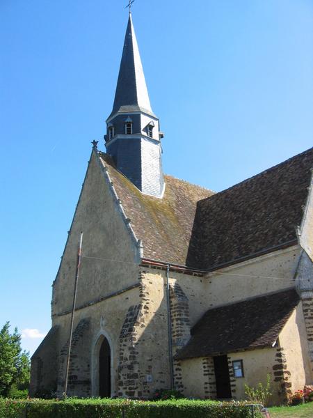 église Saint-Pierre : vue partielle, façade occidentale