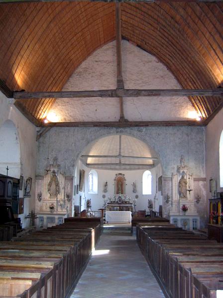 église Saint-Clément : vue générale de la nef