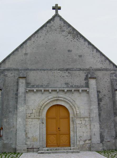 église Saint-Saturnin : vue générale, façade occidentale