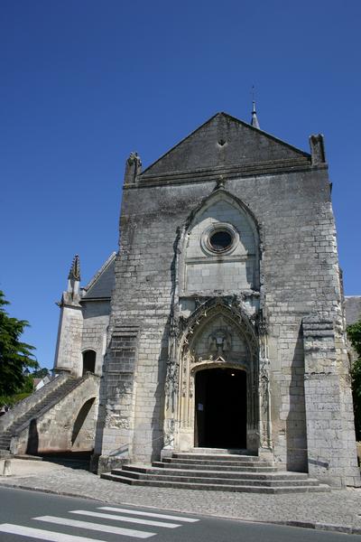 église Notre-Dame-de-Nanteuil : vue générale, façade occidentale