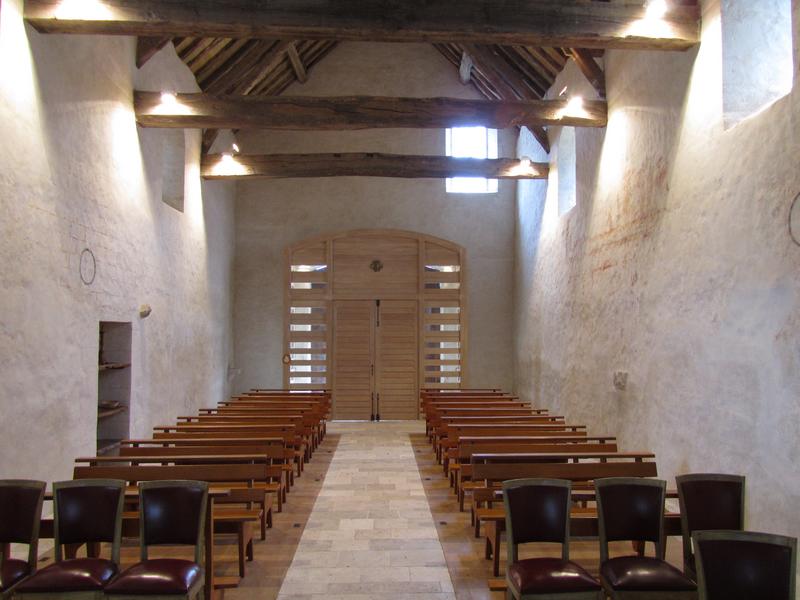 église Saint-Jean-Baptiste : vue générale de la nef