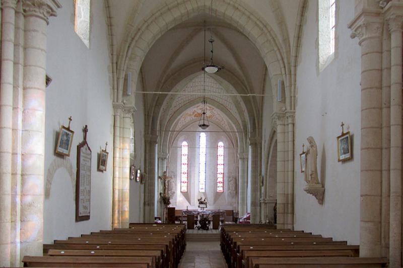 église Saint Euverte : vue générale de la nef