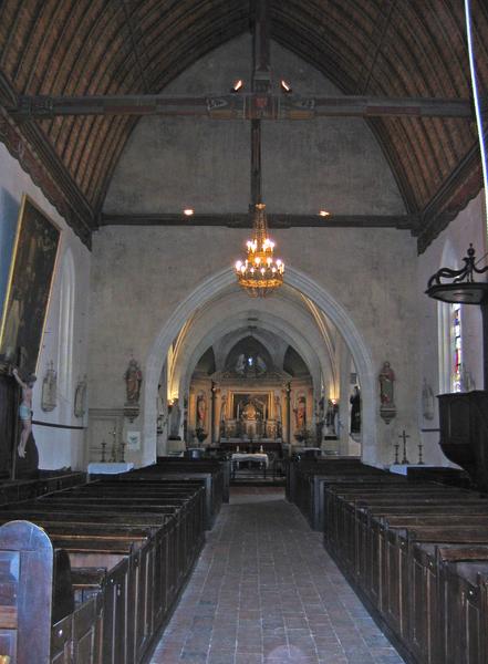 Eglise Saint-Jean-Baptiste : vue générale de la nef