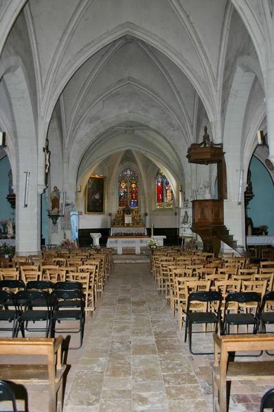 Eglise Saint-Germain : vue générale de la nef