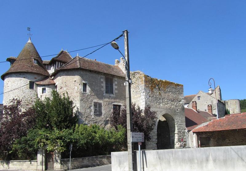 porte de ville, ensemble est, vue générale