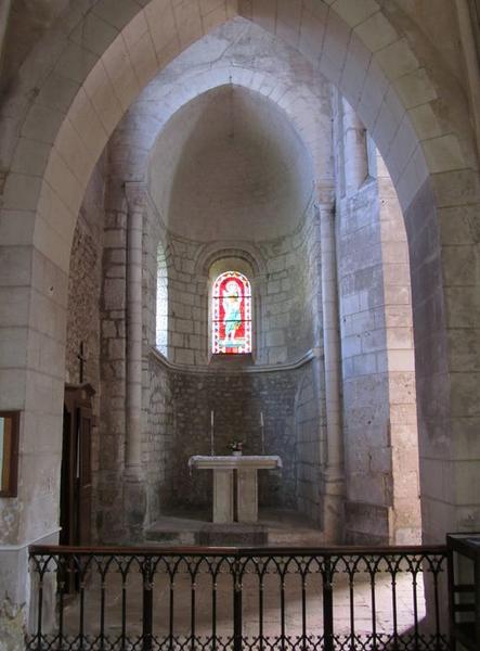 Eglise Saint-Pierre : vue générale de l'abside nord