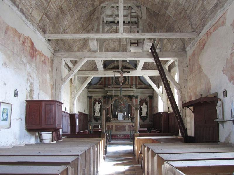 Eglise Saint-Jean : vue générale de la nef - © Ministère de la Culture (France), Conservation des antiquités et des objets d'art du Loir-et-Cher, tous droits réservés 