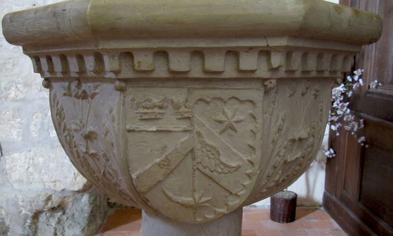 fonts baptismaux, détail - © Ministère de la Culture (France), Conservation des antiquités et des objets d'art du Loir-et-Cher, tous droits réservés 