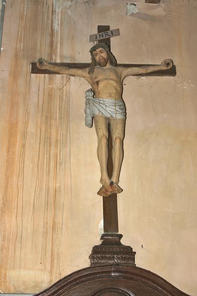 statue : Christ en croix, vue générale - © Ministère de la Culture (France), Conservation des antiquités et des objets d'art du Loir-et-Cher, tous droits réservés