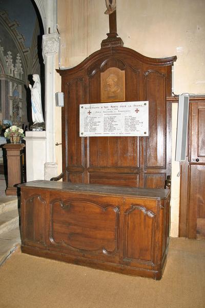 banc d'oeuvre et son coffre (banc-coffre), vue générale - © Ministère de la Culture (France), Conservation des antiquités et des objets d'art du Loir-et-Cher, tous droits réservés