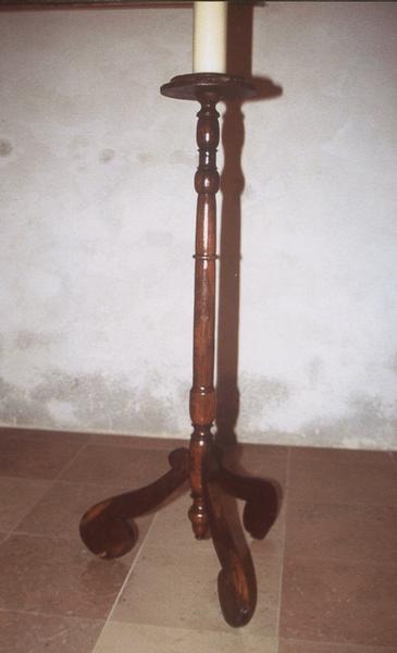 chandelier pascal (pied de cierge pascal), vue générale - © Ministère de la Culture (France), Conservation des antiquités et des objets d'art du Loir-et-Cher, tous droits réservés 