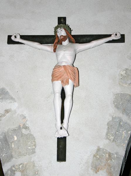 statue : Christ en croix, vue générale - © Ministère de la Culture (France), Conservation des antiquités et des objets d'art du Loir-et-Cher, tous droits réservés