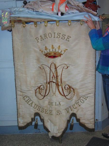bannière de procession : Vierge, vue générale - © Ministère de la Culture (France), Conservation des antiquités et des objets d'art du Loir-et-Cher, tous droits réservés
