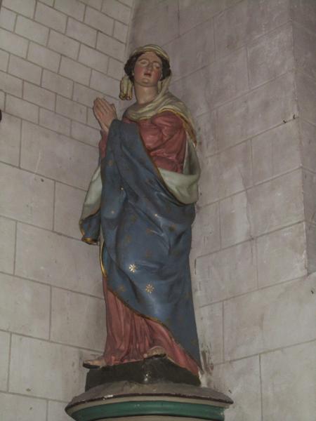 statue : Vierge, vue générale - © Ministère de la Culture (France), Conservation des antiquités et des objets d'art du Loir-et-Cher, tous droits réservés 