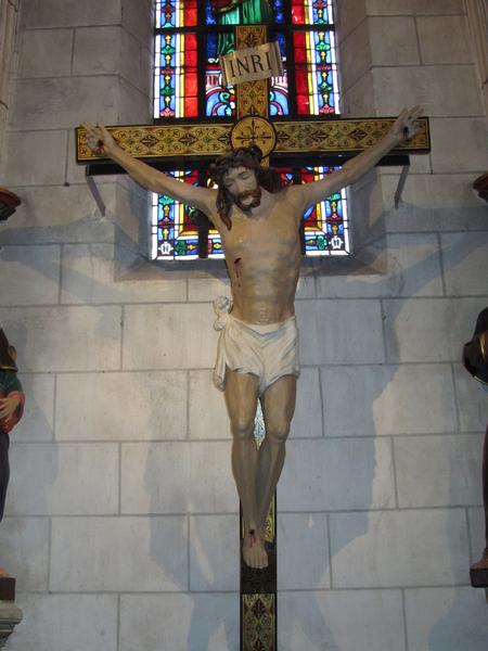 statue : Christ en croix, vue générale - © Ministère de la Culture (France), Conservation des antiquités et des objets d'art du Loir-et-Cher, tous droits réservés 