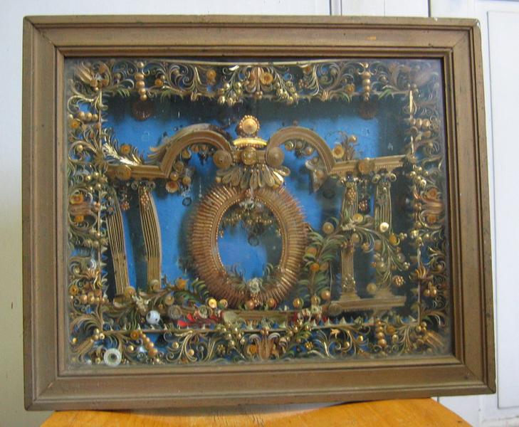 reliquaire (reliquaire à paperolles), vue générale - © Ministère de la Culture (France), Conservation des antiquités et des objets d'art du Loir-et-Cher, tous droits réservés