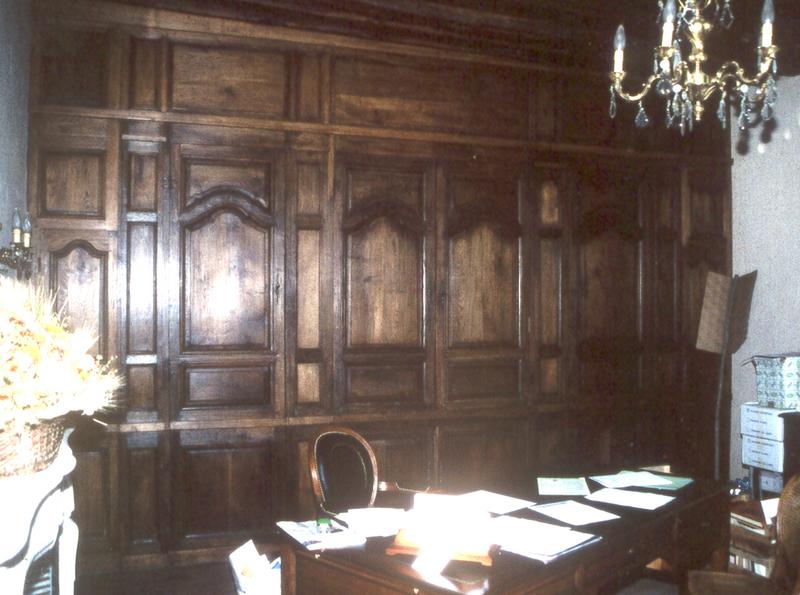 armoire-bibliothèque, vue générale - © Ministère de la Culture (France), Conservation des antiquités et des objets d'art du Loir-et-Cher, tous droits réservés