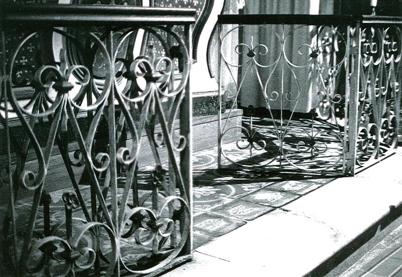 clôture de choeur (table de communion), vue partielle - © Ministère de la Culture (France), Conservation des antiquités et des objets d'art du Loir-et-Cher, tous droits réservés 