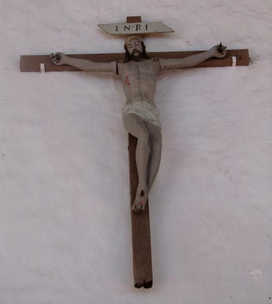 statue : Christ en croix, vue générale - © Ministère de la Culture (France), Conservation des antiquités et des objets d'art du Loir-et-Cher, tous droits réservés 