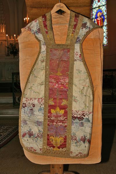 chasuble, vue générale