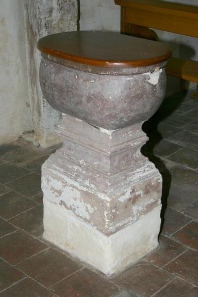 fonts baptismaux, vue générale - © Ministère de la Culture (France), Conservation des antiquités et des objets d'art du Loir-et-Cher, tous droits réservés 