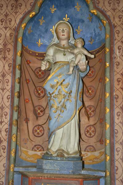 statue : Vierge à l'enfant, vue générale - © Ministère de la Culture (France), Conservation des antiquités et des objets d'art du Loir-et-Cher, tous droits réservés 