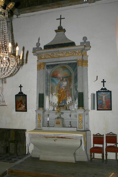 autel et retable latéral sud avec statue : saint Joseph, vue générale - © Ministère de la Culture (France), Conservation des antiquités et des objets d'art du Loir-et-Cher, tous droits réservés 