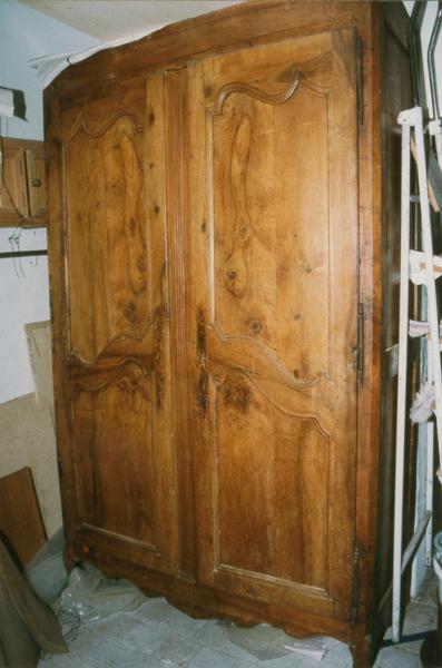 Armoire de sacristie