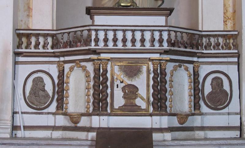 tabernacle de l'autel latéral nord, vue générale - © Ministère de la Culture (France), Conservation des antiquités et des objets d'art du Loir-et-Cher, tous droits réservés